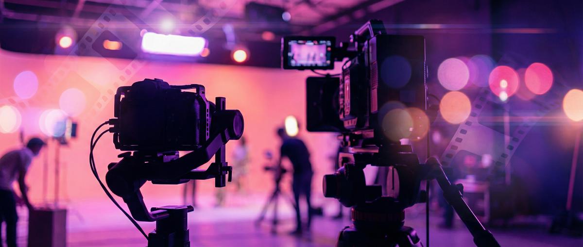 小蓝视频影视传媒视频社区